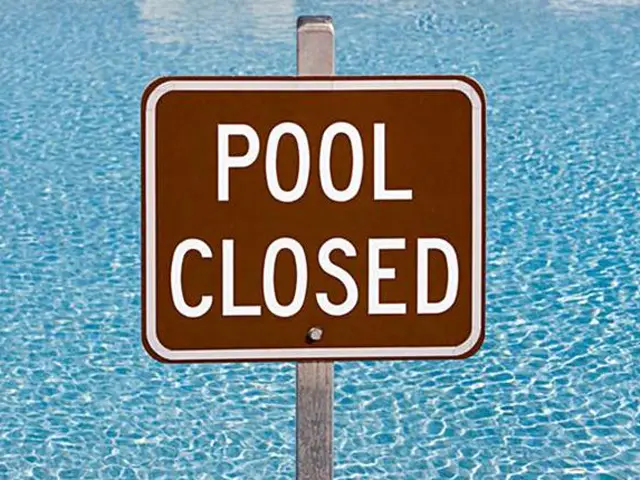 closing a swimming pool