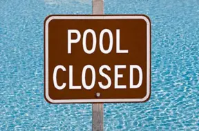 Swimming Pool Guide: When to Close Your Pool for the Season