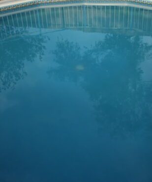 How to Clear Cloudy Swimming Pool Water