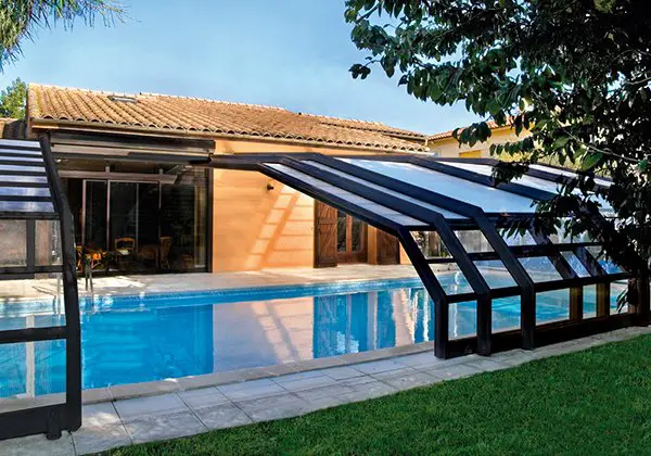 The Pool Owner’s Guide to Pool Enclosures