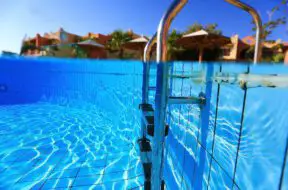 Swimming Pool Maintenance: Benefits of Borate Treatments