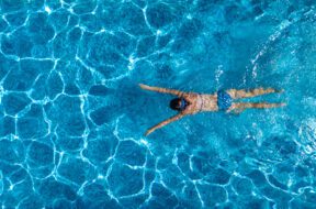 The Many Benefits of Swimming﻿ – A Guide To Pool Exercise